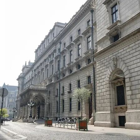 Pensión Opera Budapest